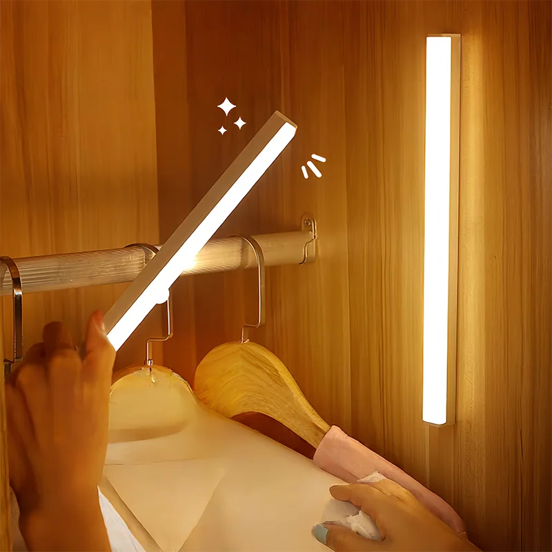 Luce LED con Sensore di Movimento – Illuminazione Automatica per Armadio, Scale e Casa